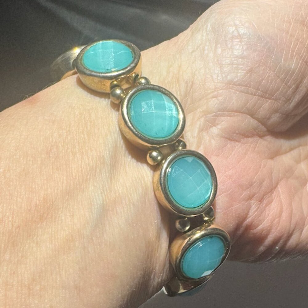 Turquoise & Gold Beaded Beaded Bracelet NWT (WJW020)